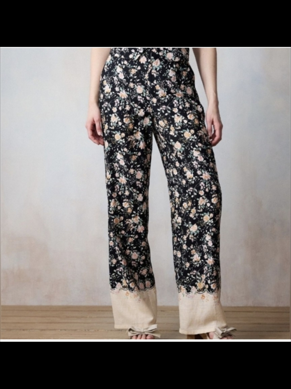 Floral Wide-Leg Pants with Contrast Hem - Black Floral